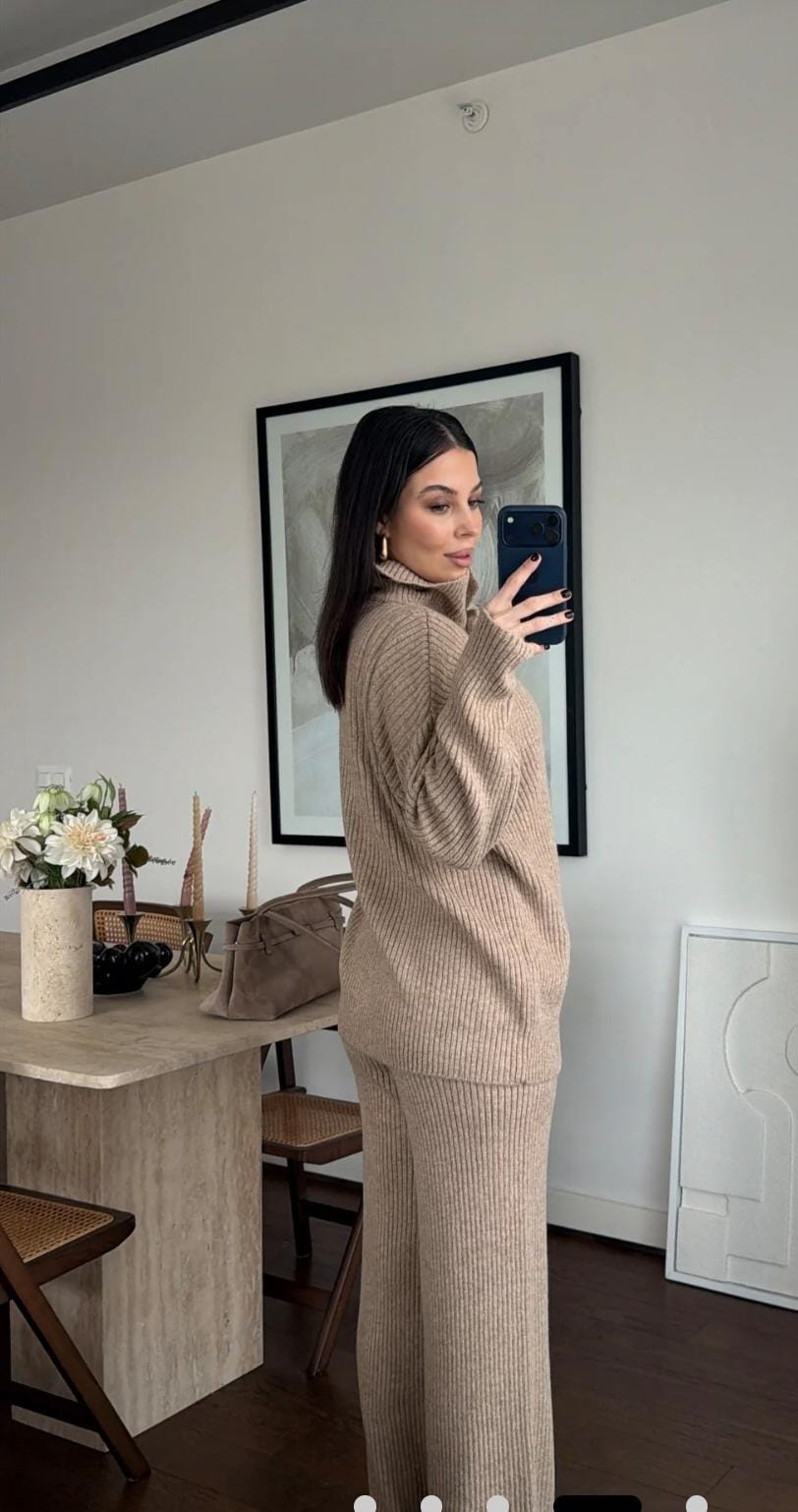 Bergen Knit Set