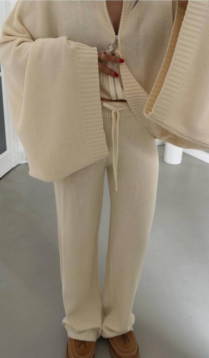 Alpine Knit Set