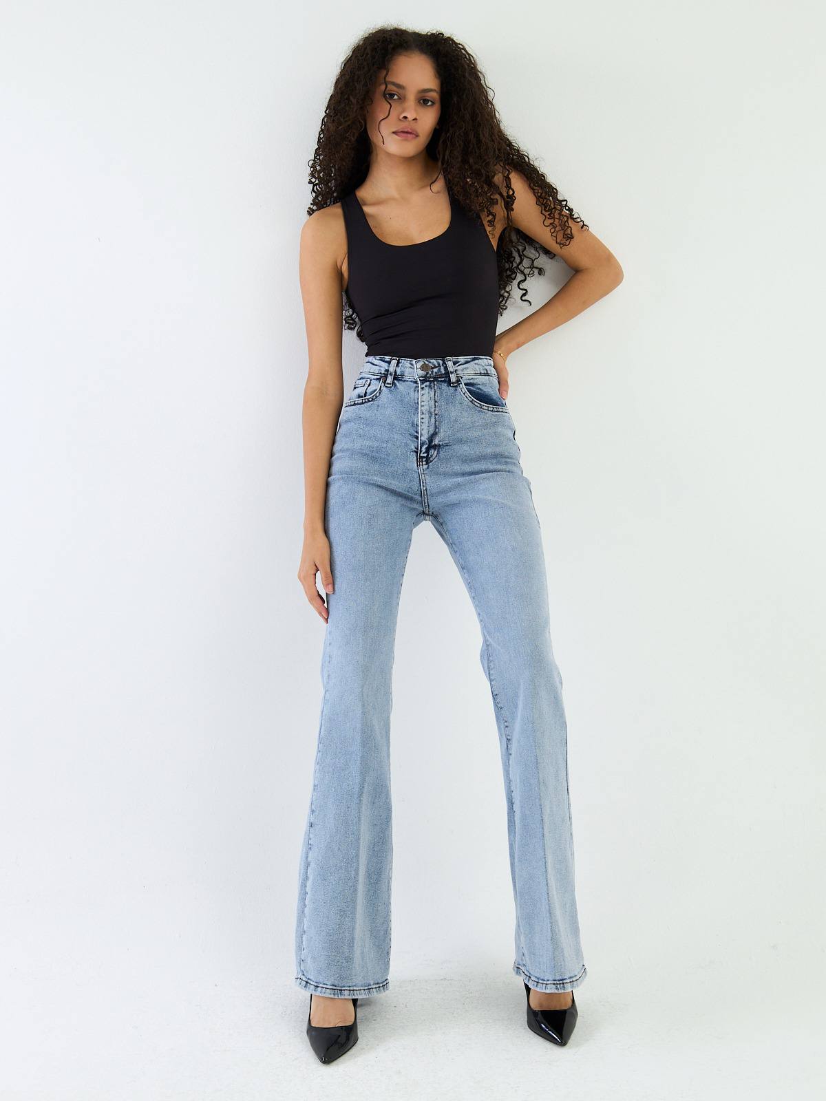 Dakota Jeans